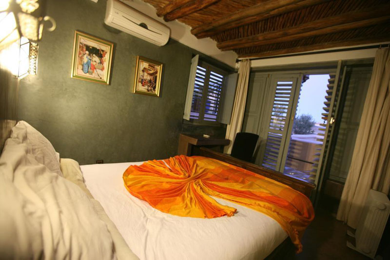 傳統(tǒng)酒店 傳統(tǒng)酒店